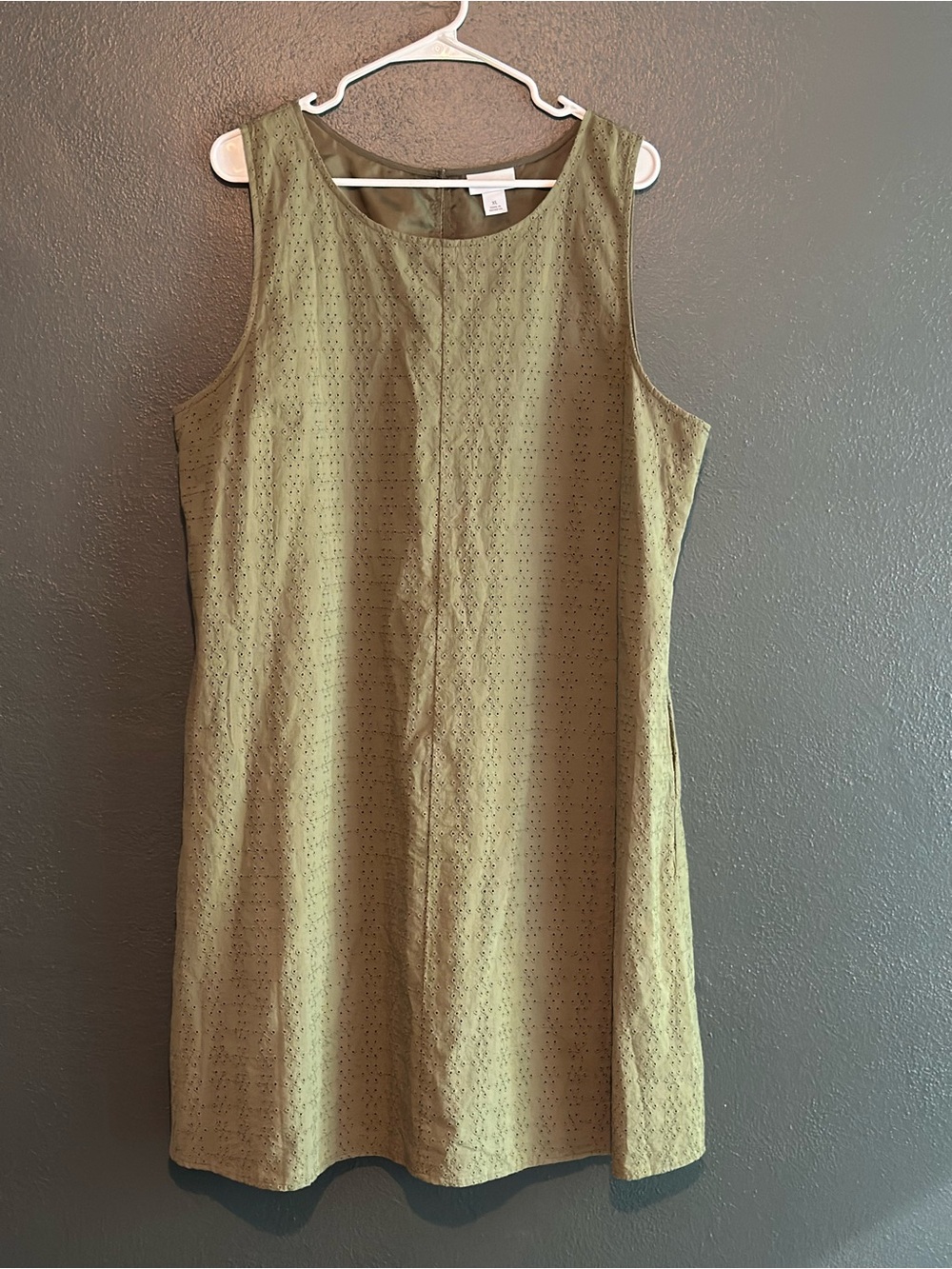 Liz Claiborne Olive Green Sleeveless Eyelet Dress